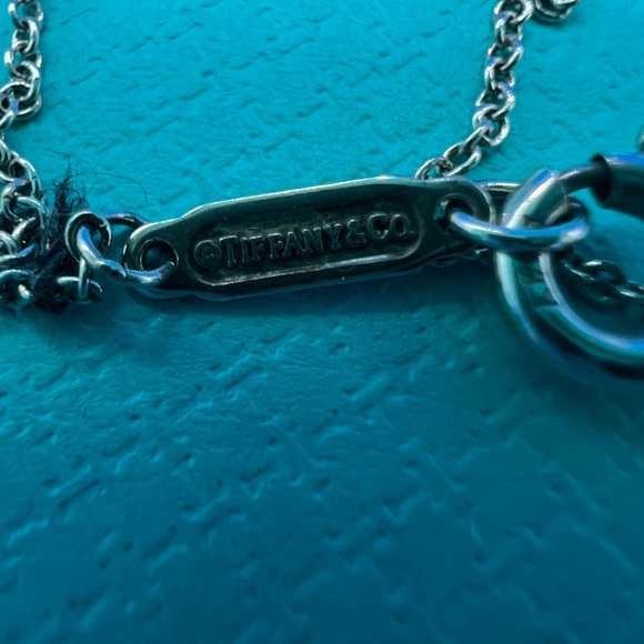 🔴Authentic TIFFANY & CO Silver Reservable T & CO 1837 Circle Pendent Necklace🔴 - Picture 8 of 10